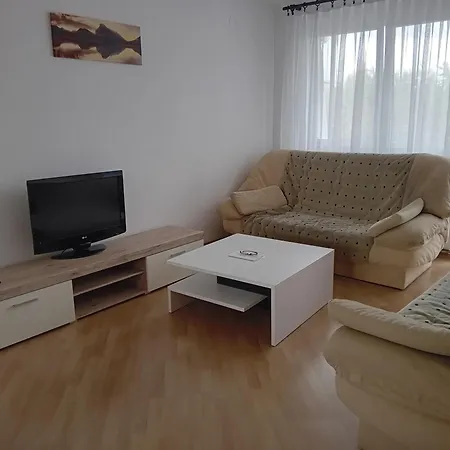 Apartment Stan Na Dan Miki M *